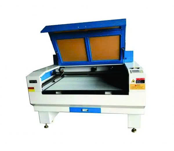 Máy cắt nhãn laser